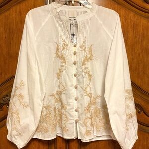NWT White Cotton Embroidered Crochet Buttons Woman Top Size US XL